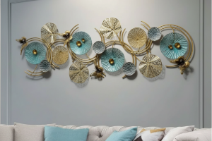 Decor Installation
